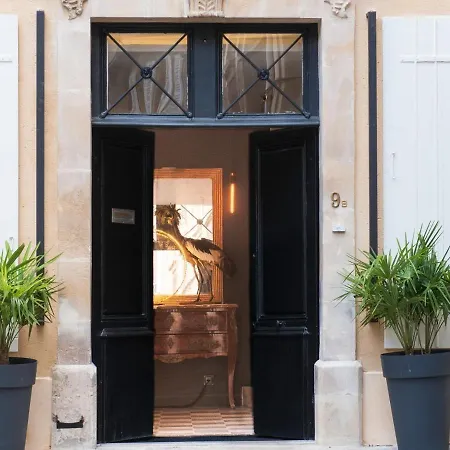 Appart hôtel Chez Laurence Du Tilly 5*